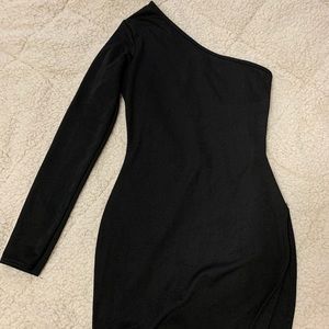 Pretty little thing arm cut dress